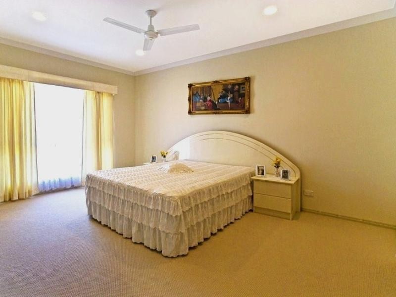 Highland Park QLD 4211