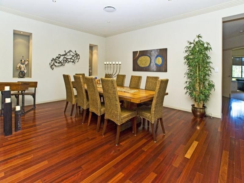 10 Isla Court, Bonogin QLD 4213