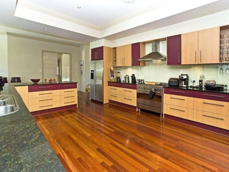 10 Isla Court, Bonogin QLD 4213