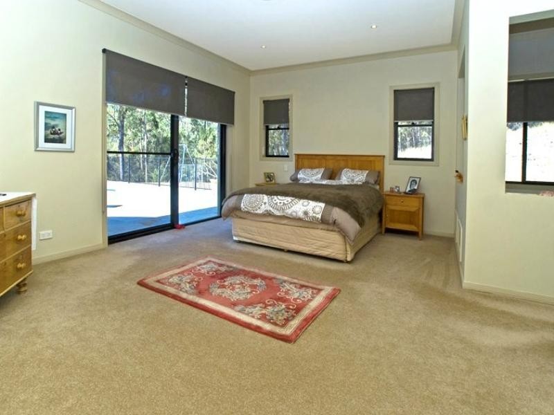 10 Isla Court, Bonogin QLD 4213