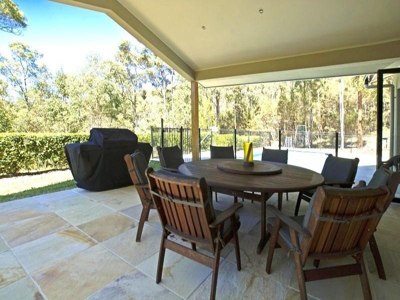 10 Isla Court, Bonogin QLD 4213