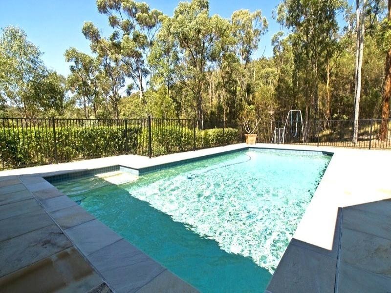 10 Isla Court, Bonogin QLD 4213