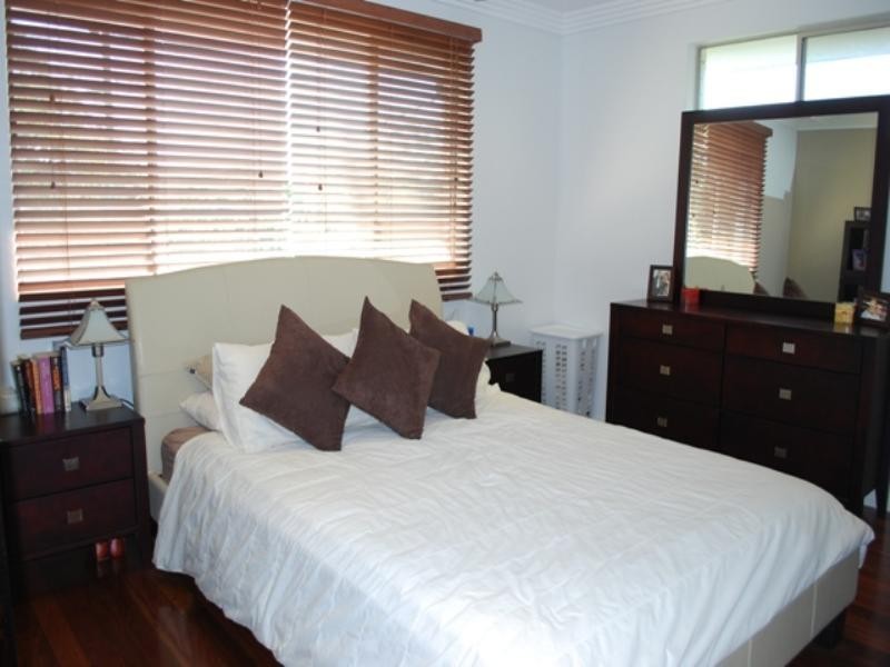 218 Benowa Road, Benowa QLD 4217