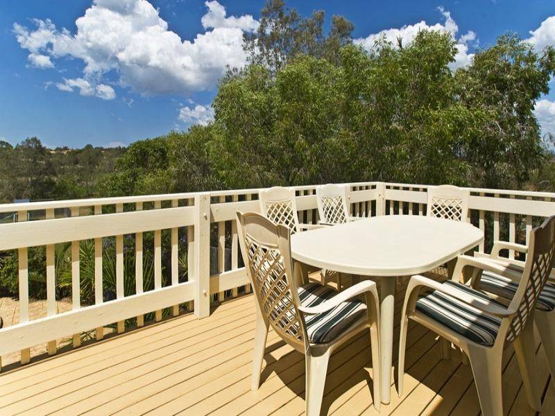 54 Bradstone Road, Carrara QLD 4211
