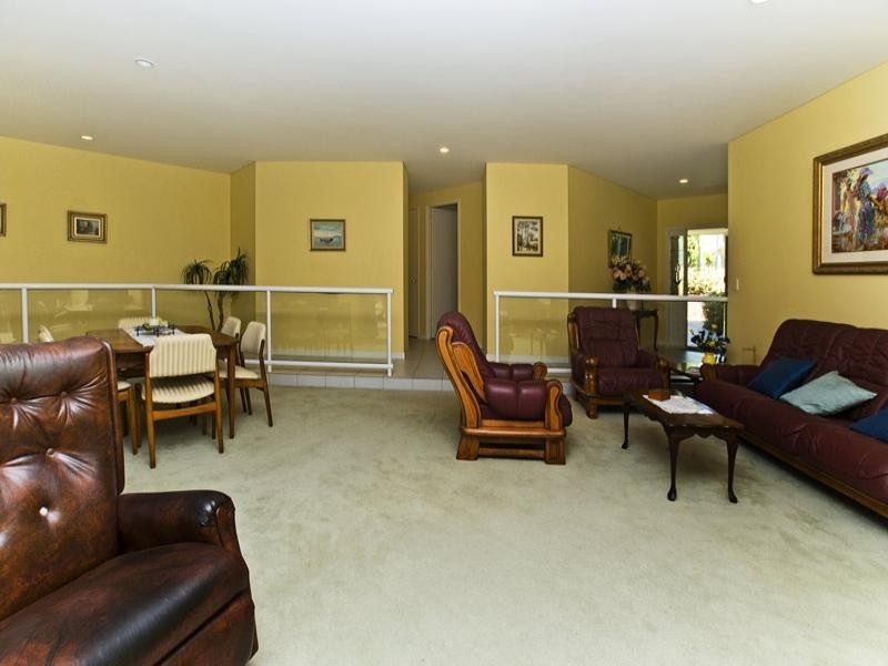 3 Nandewar Court, Carrara QLD 4211