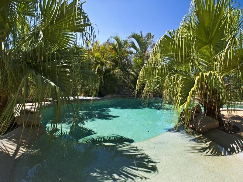 3 Nandewar Court, Carrara QLD 4211