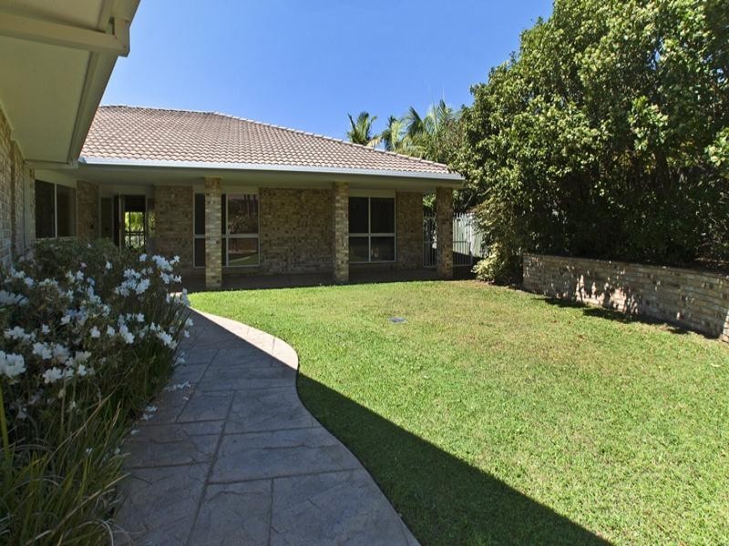 3 Nandewar Court, Carrara QLD 4211