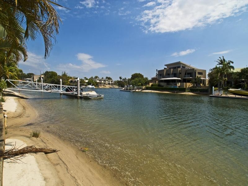 Isle Of Capri QLD 4217