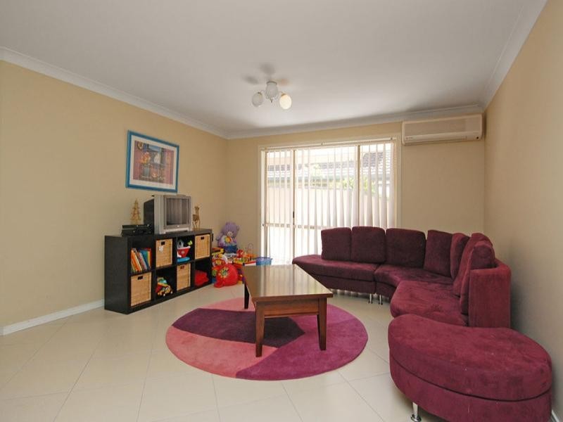 9 Ardrossan Place, Highland Park QLD 4211