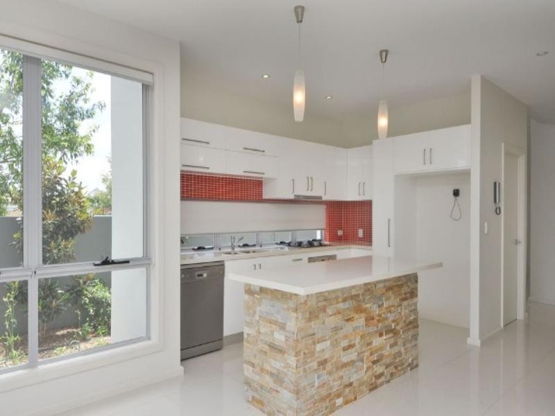 4/5024 Emerald Island Drive, Carrara QLD 4211