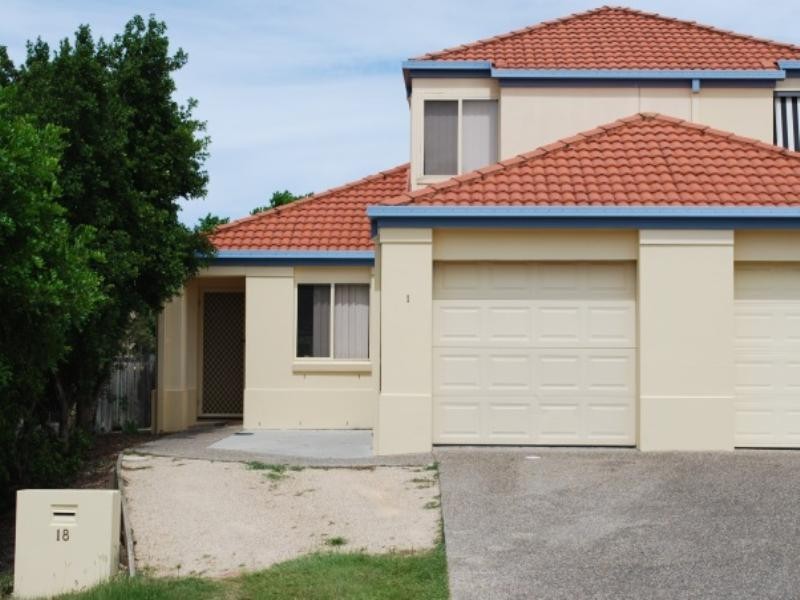 1/18 Rimu Place, Nerang QLD 4211