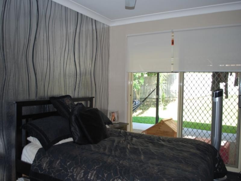 1/18 Rimu Place, Nerang QLD 4211