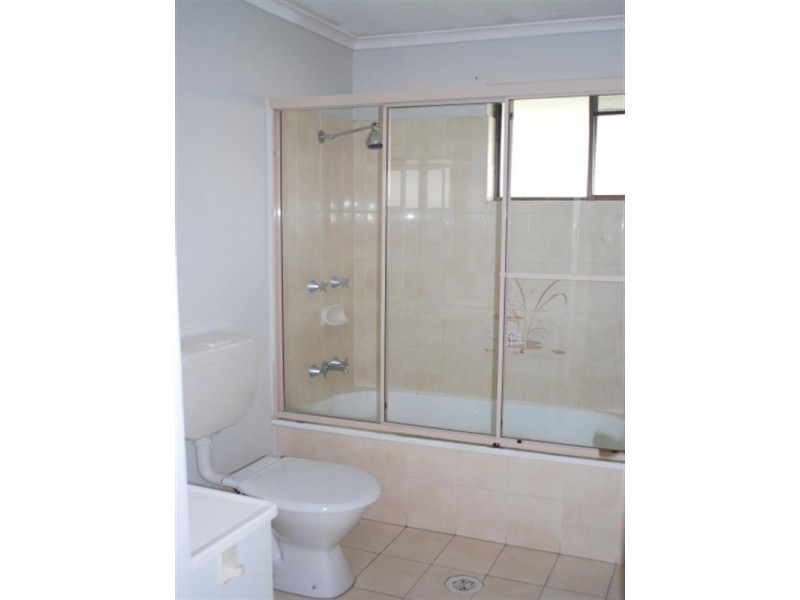 10 Dunsby Court, Carrara QLD 4211