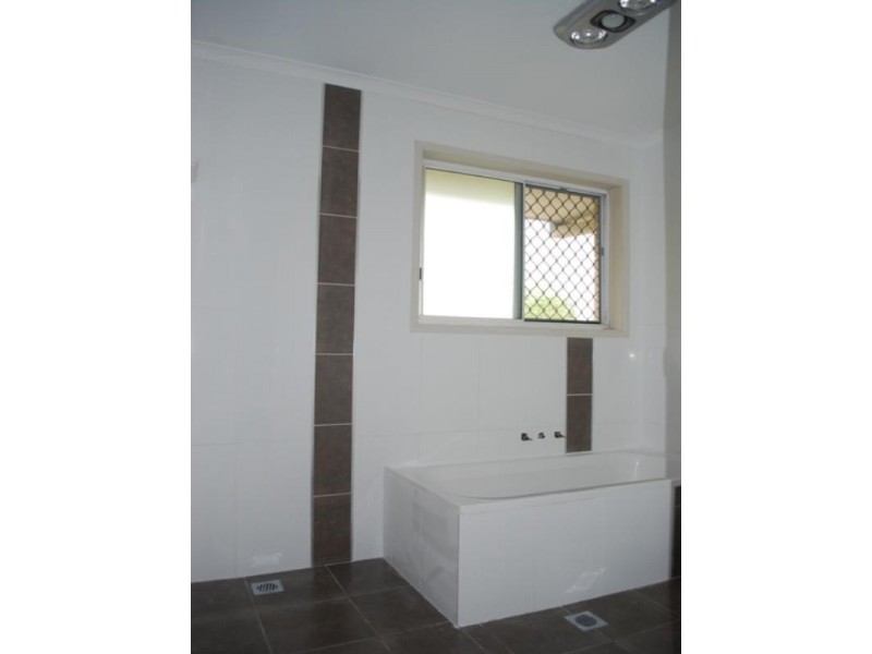 Carrara QLD 4211
