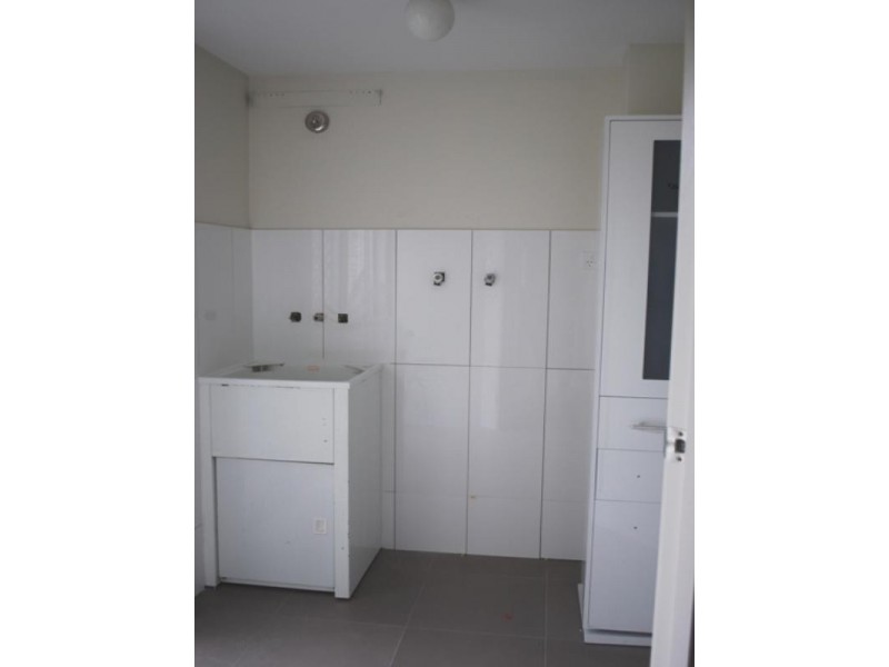 Carrara QLD 4211