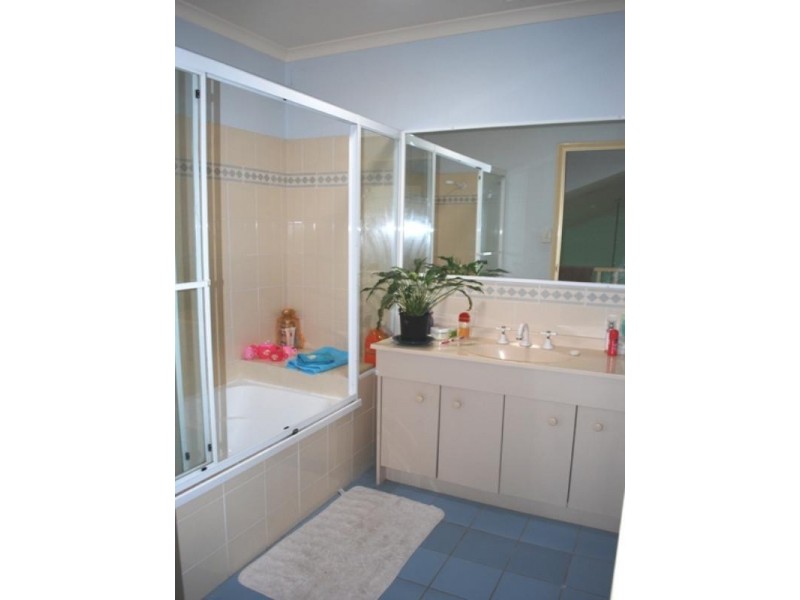 48/1A Alison Road, Carrara QLD 4211