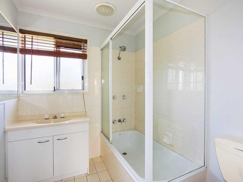 58/125 Pappas Way, Carrara QLD 4211