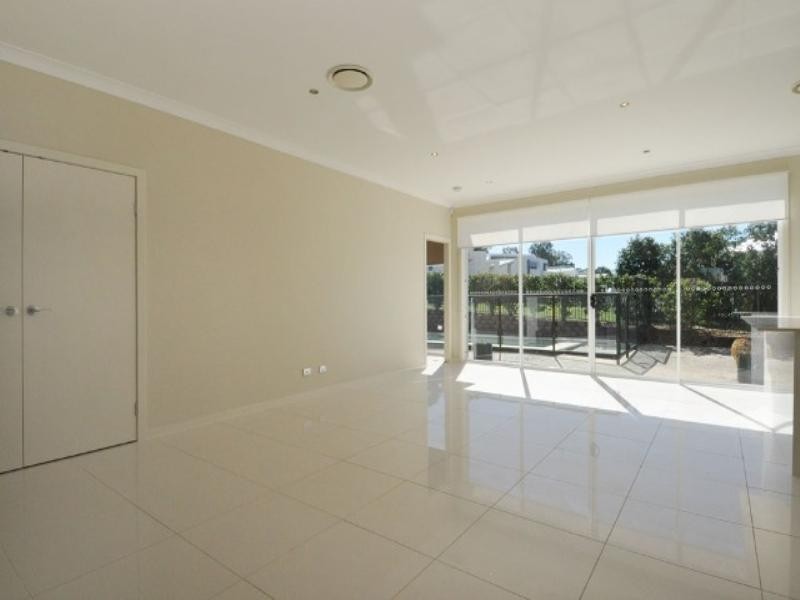 4019A Quayside, Benowa QLD 4217