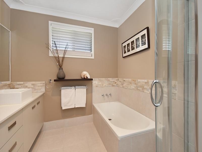 14 Barrine Drive, Worongary QLD 4213