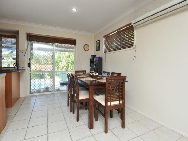 31 Guthrie Parade, Carrara QLD 4211