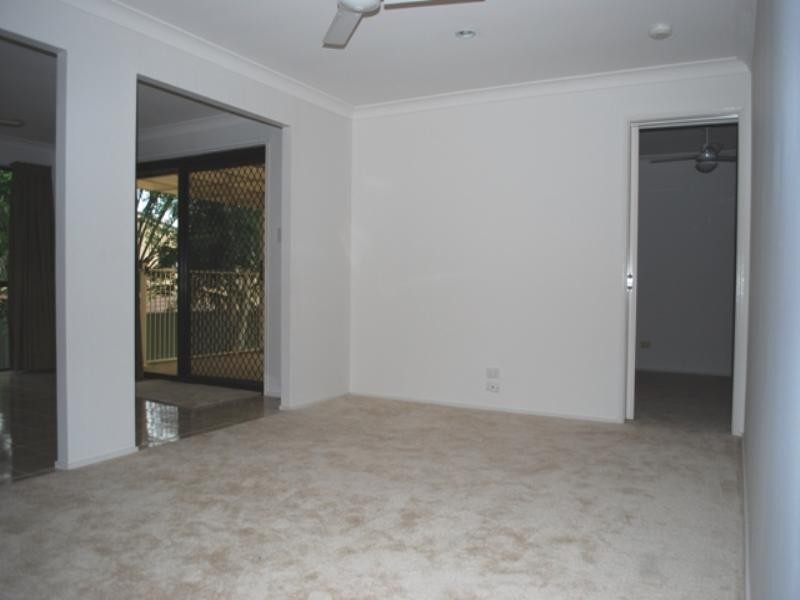 Carrara QLD 4211