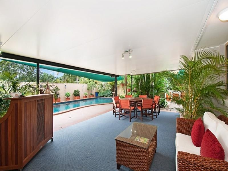 3 Redstone Court, Carrara QLD 4211