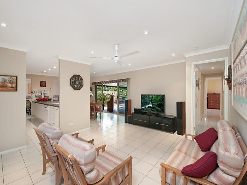 3 Redstone Court, Carrara QLD 4211