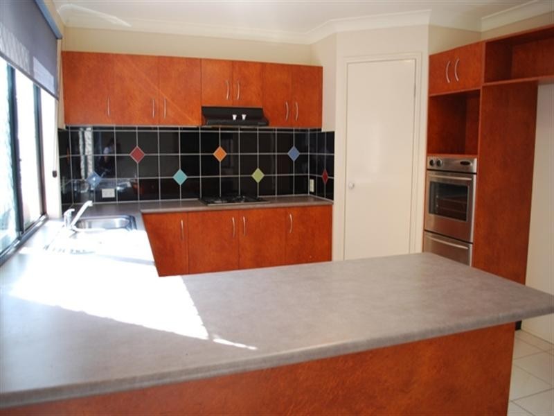 Highland Park QLD 4211