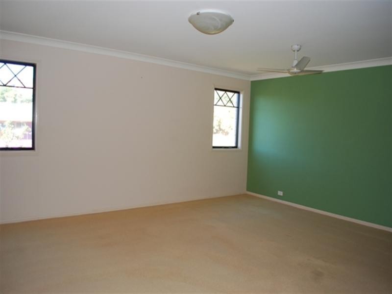 Highland Park QLD 4211