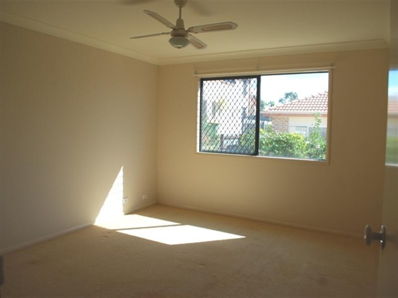 Highland Park QLD 4211