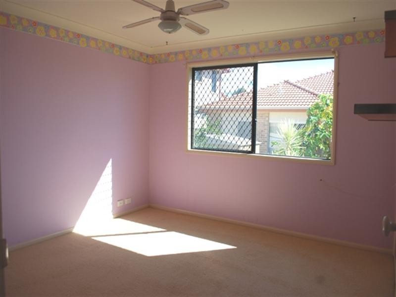 Highland Park QLD 4211