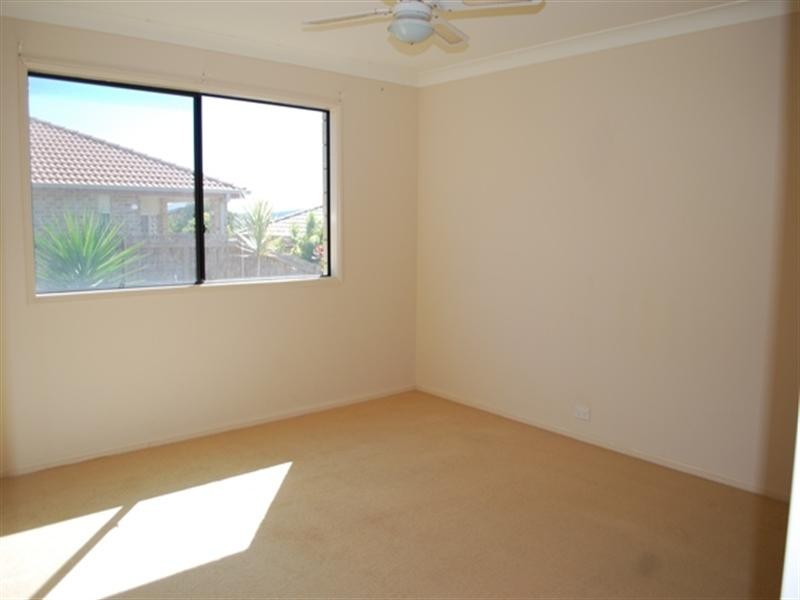Highland Park QLD 4211