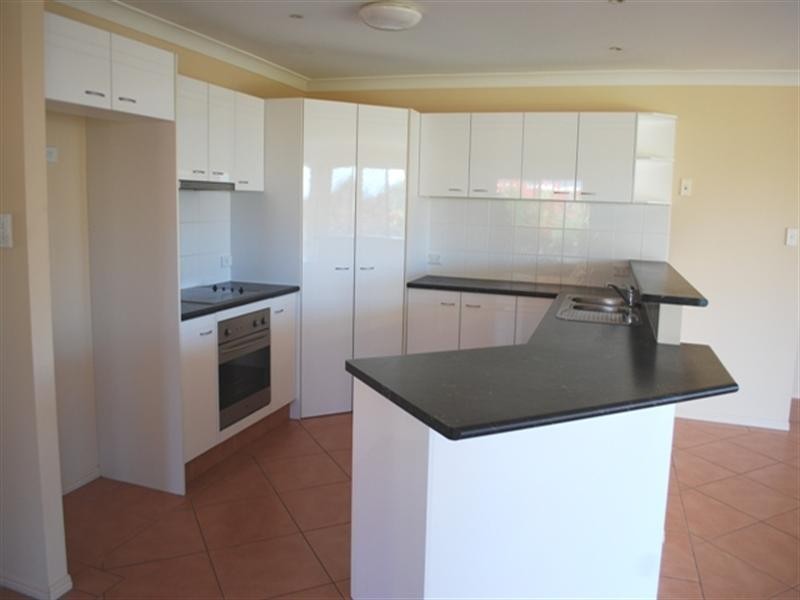 Highland Park QLD 4211
