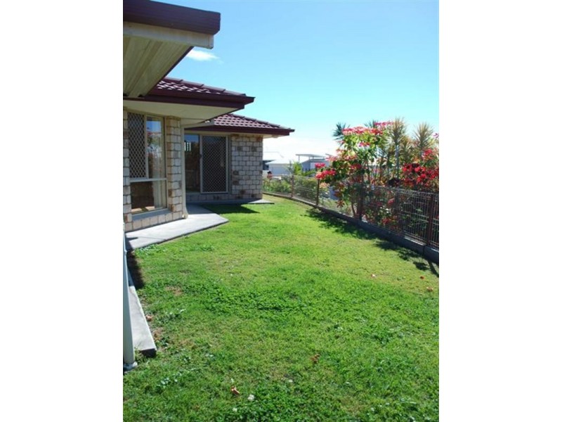 Highland Park QLD 4211