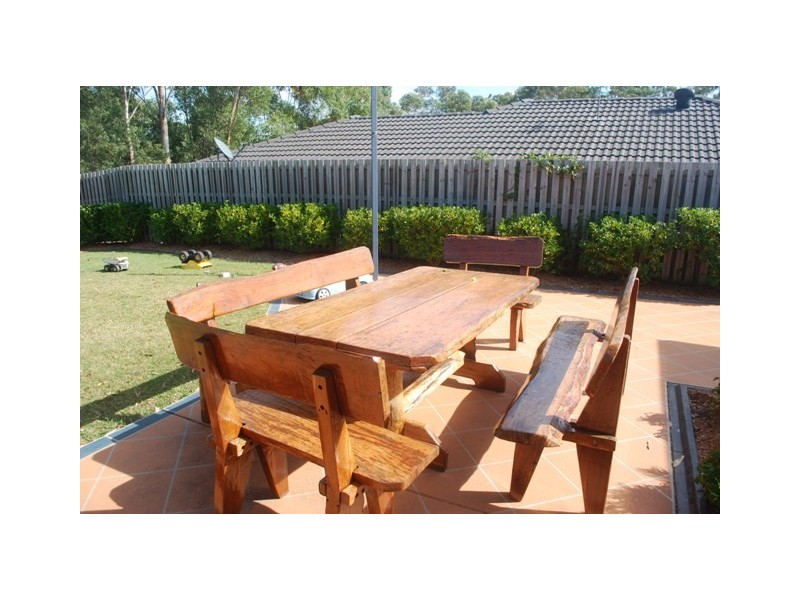 50 Greenbank Circuit, Carrara QLD 4211