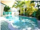 9 Hampshire Close, Highland Park QLD 4211