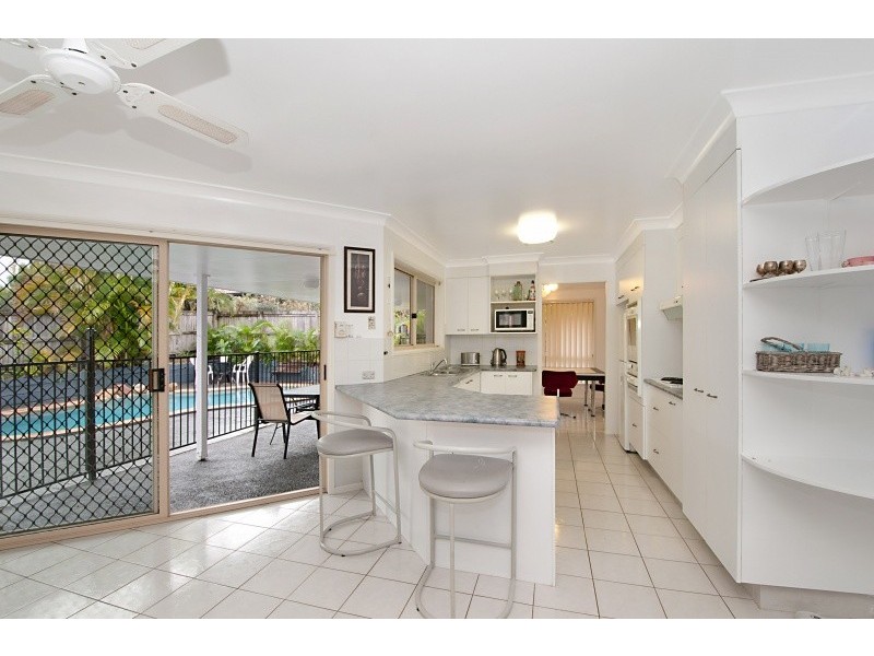 41 Hastings Crescent, Carrara QLD 4211