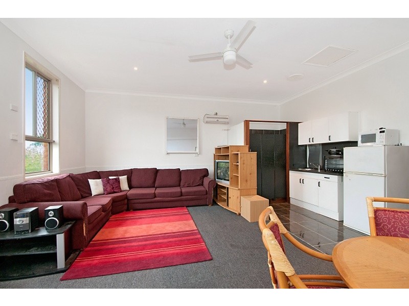 41 Hastings Crescent, Carrara QLD 4211