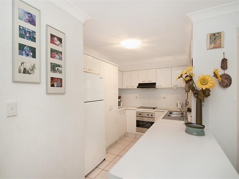 6 Kingarry Circuit, Merrimac QLD 4226