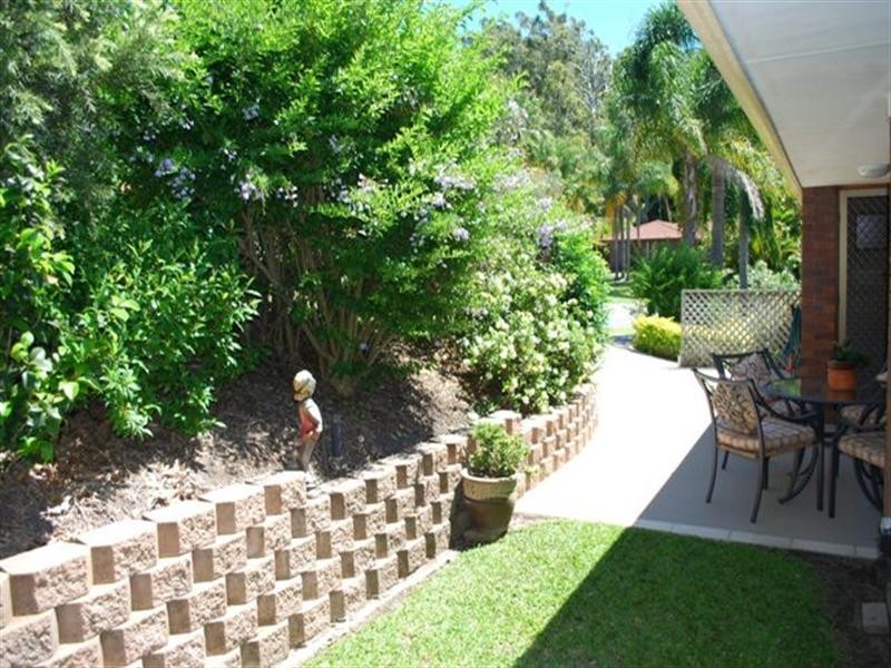 2/2 Dorrigo Drive, Worongary QLD 4213