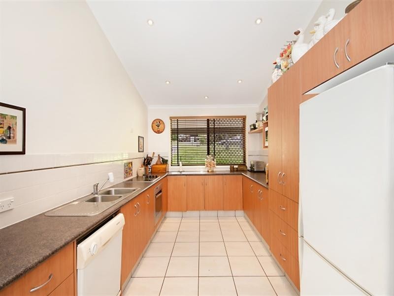 101 Alison Road, Carrara QLD 4211