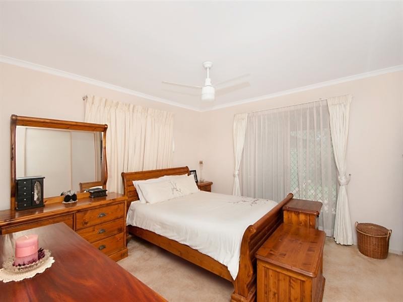 11 Baltimore Court, Carrara QLD 4211