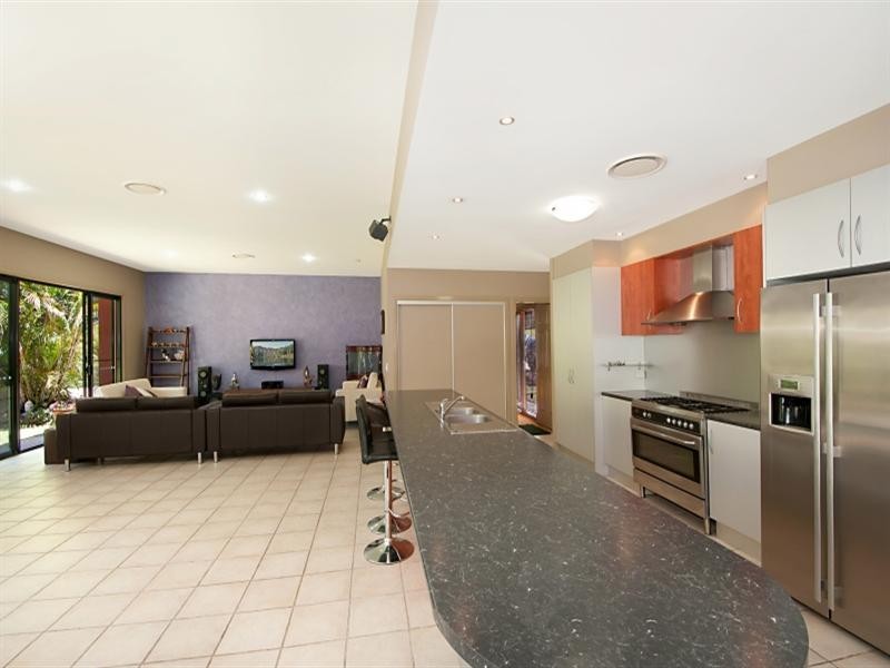 59 Crane Crescent, Nerang QLD 4211