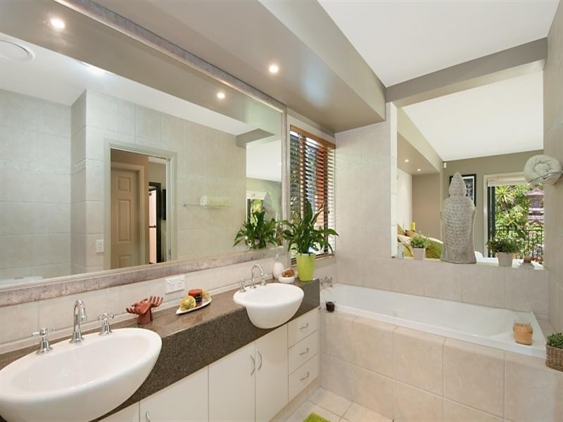 59 Crane Crescent, Nerang QLD 4211