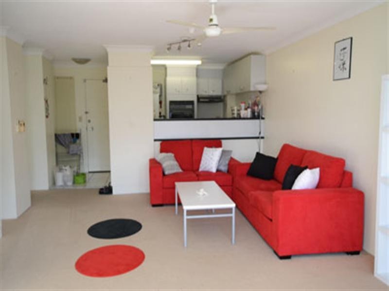 908/70 Remembrance Drive, Surfers Paradise QLD 4217