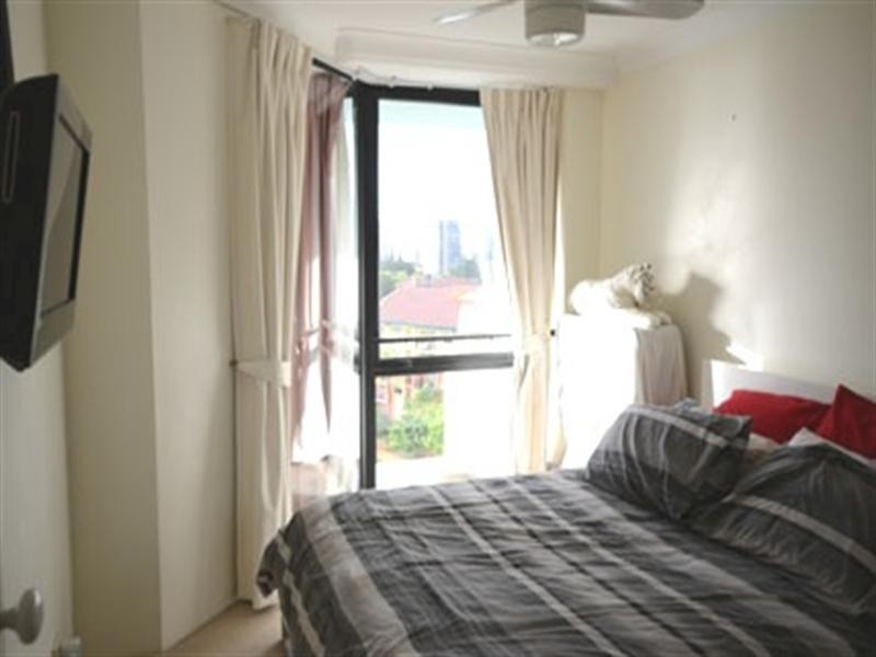 908/70 Remembrance Drive, Surfers Paradise QLD 4217