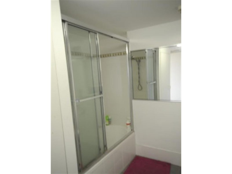 908/70 Remembrance Drive, Surfers Paradise QLD 4217