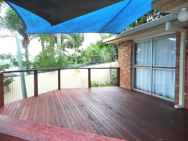 Highland Park QLD 4211