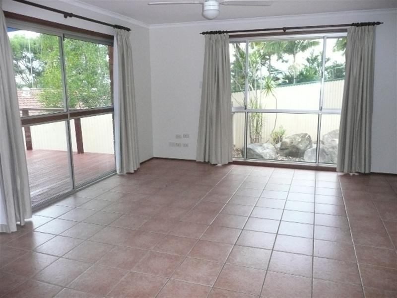 Highland Park QLD 4211