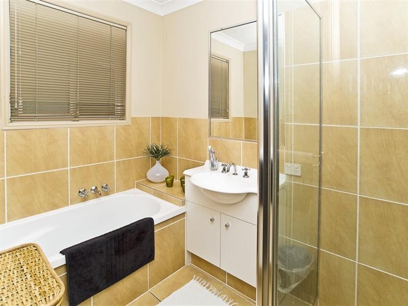 Carrara QLD 4211